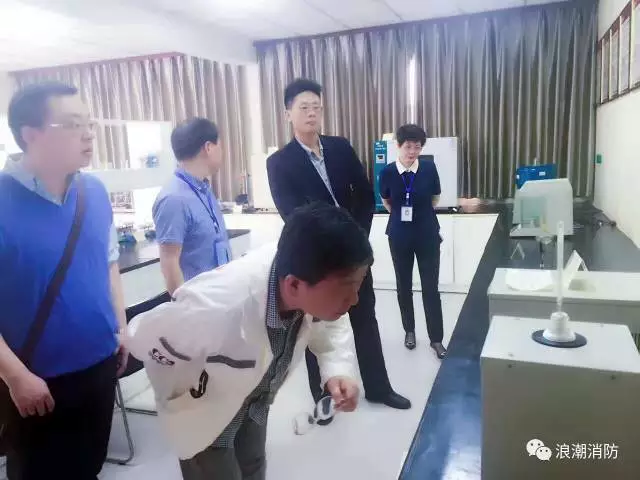 中國船級社領(lǐng)導蒞臨浪潮消防檢查指導工作